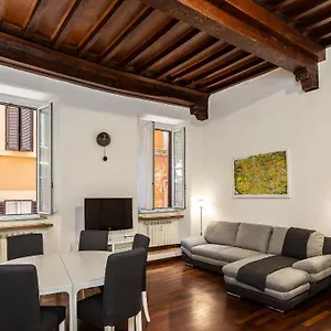  Apartment Cartari In Italy